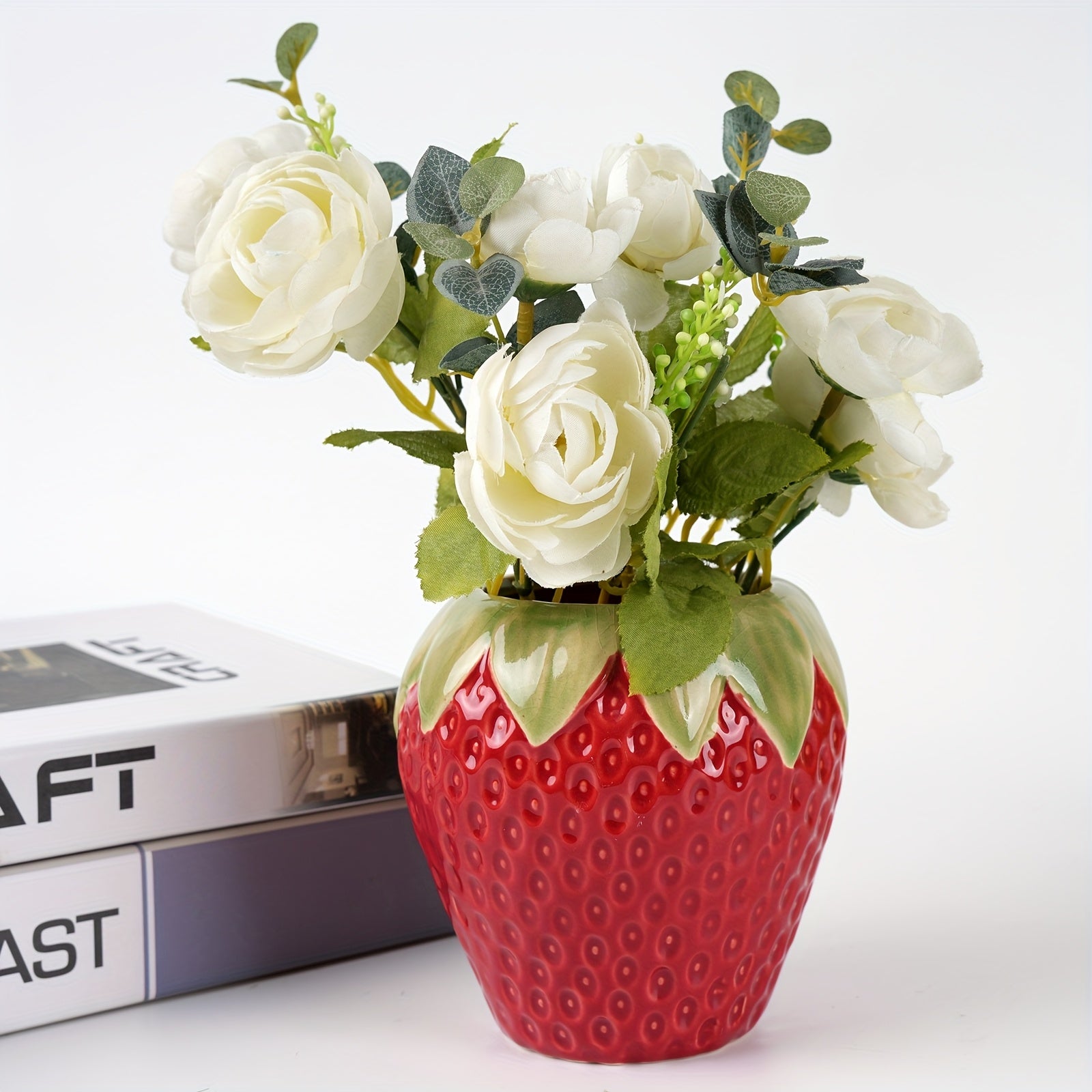 Strawberry Ceramic Pen Holder, Multifunctional Desktop Organizer, Storage Pen Holder, Makeup Brush Storage Holder, Office Desk Pen Holder, Living Room And Bedroom Decoration Ornaments