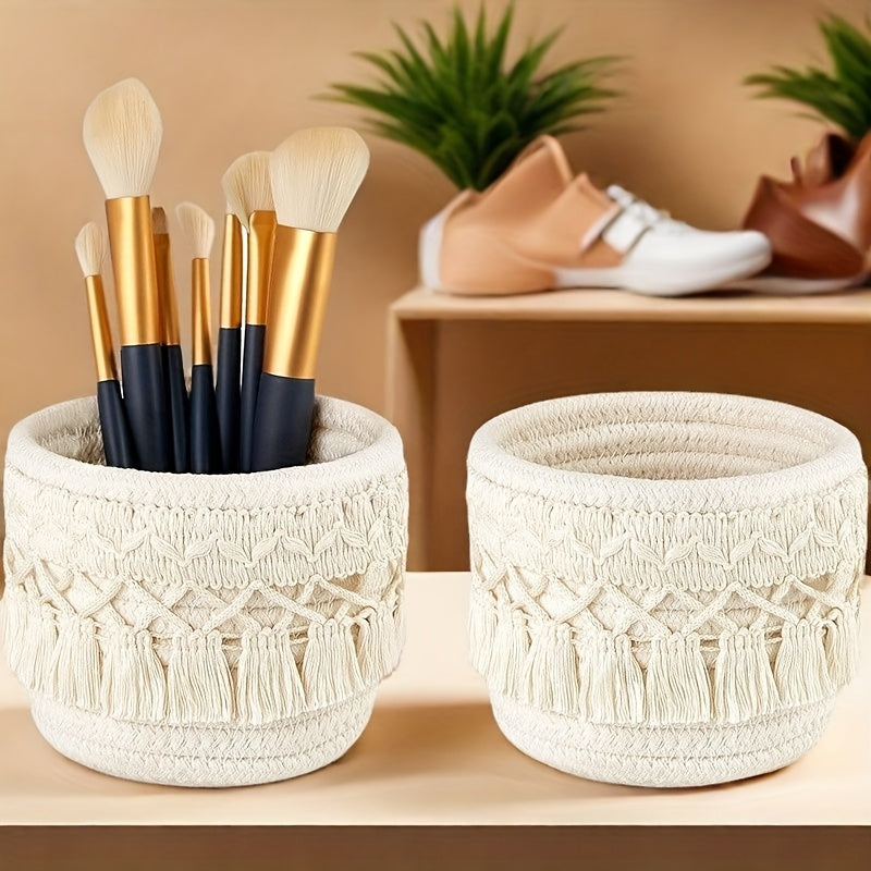 SENDPISTIL Vintage Round Woven Desktop Storage Basket with Fringe - Natural Fabric Makeup Brush Organizer for Vanity, Bathroom & Desk - Decorative Cosmetic Accessories Organizer, Shelf Baskets